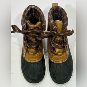 MAGELLAN OUTDOOR BOYS DUCK BOOTS SIZEE 3D